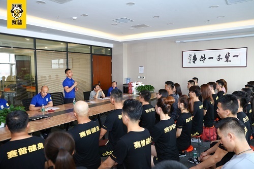 福建健身教练培训多少钱