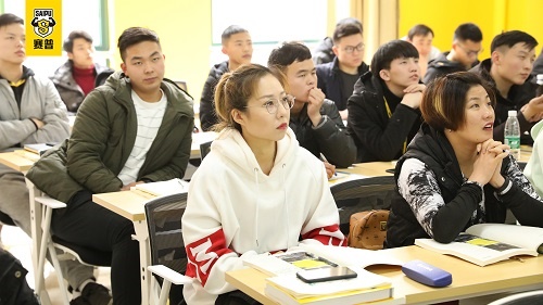 健身教练证在哪里可以考试啊