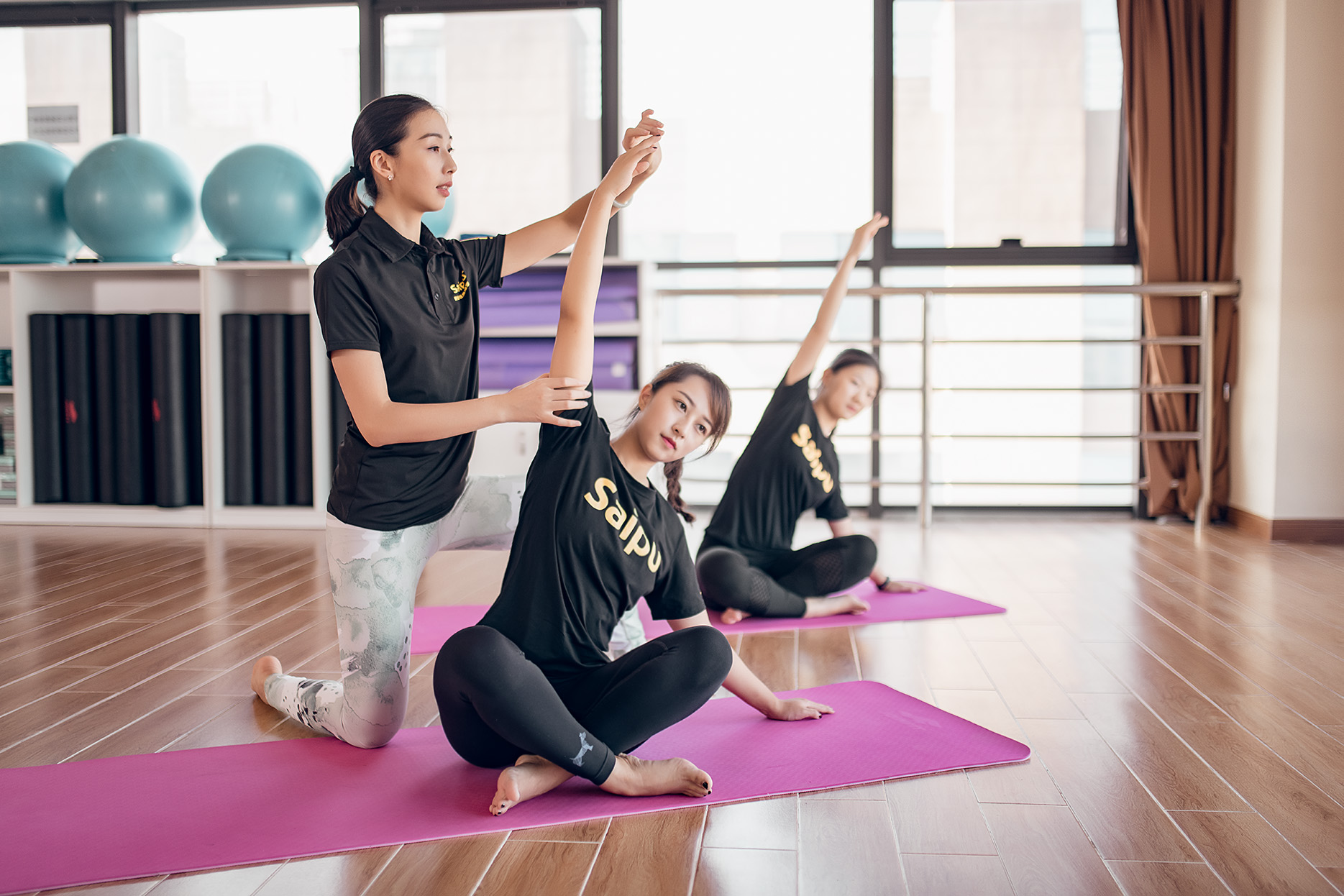 赛普健身普拉提训练