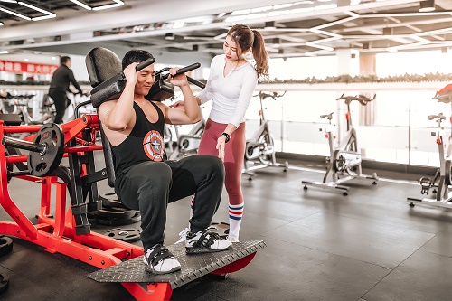 赛普健身教练培训基地学员训练 赛普健身教练培训基地学员训练