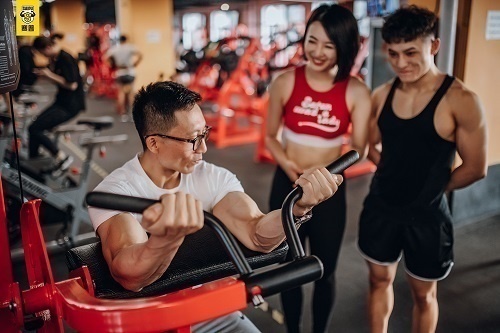 想当健身教练需要有什么条件