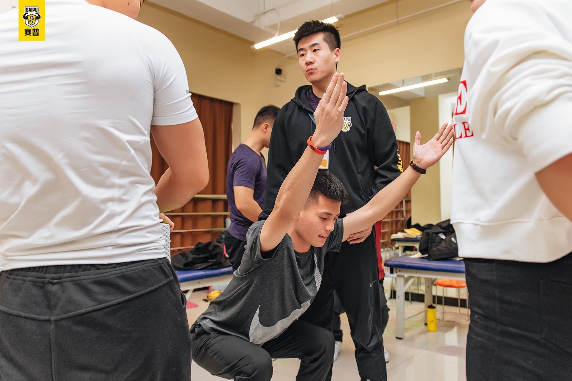 考取健身教练资格证书需要具备什么条件