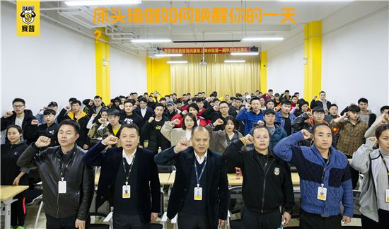 床头瑜伽如何唤醒你的一天？